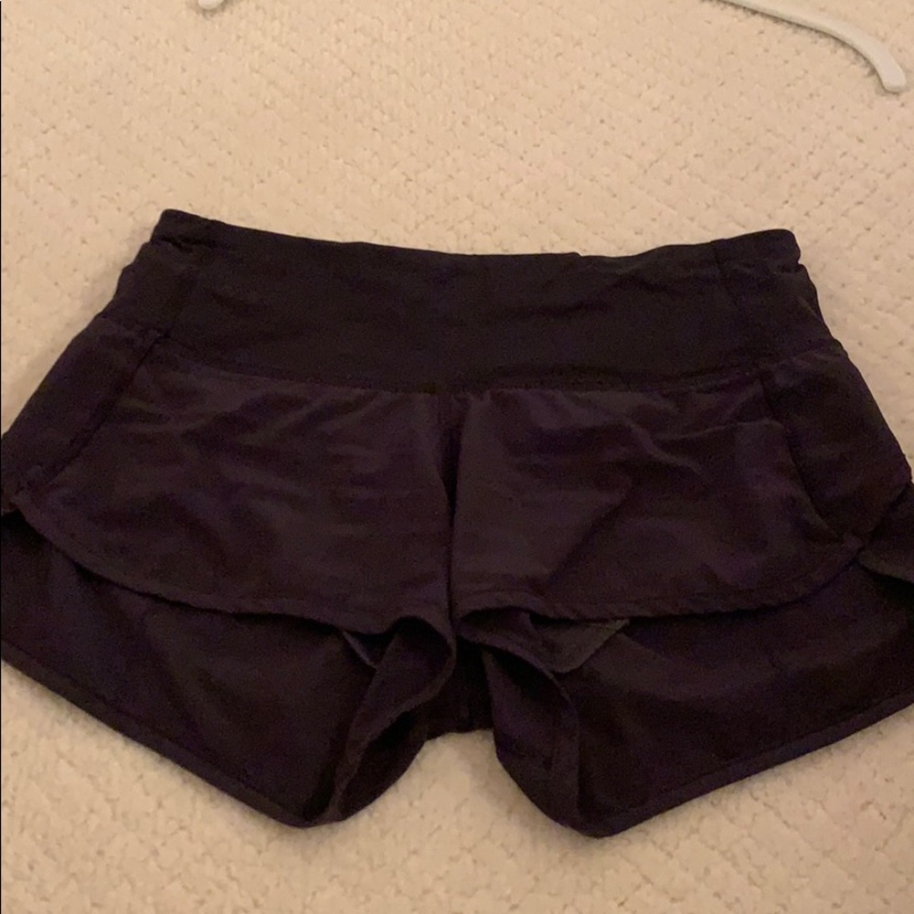 LULULEMON SHORTS